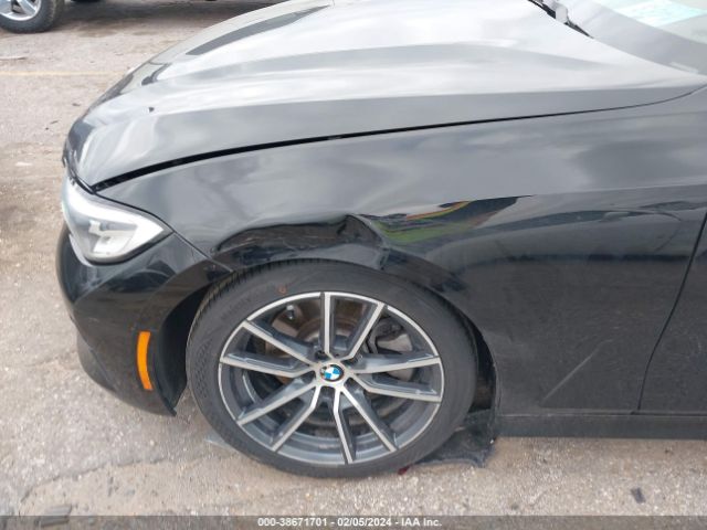 Photo 5 VIN: 3MW5R1J55K8B03433 - BMW 330I 