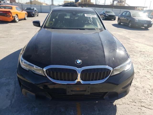 Photo 4 VIN: 3MW5R1J59K8B00888 - BMW 330I 