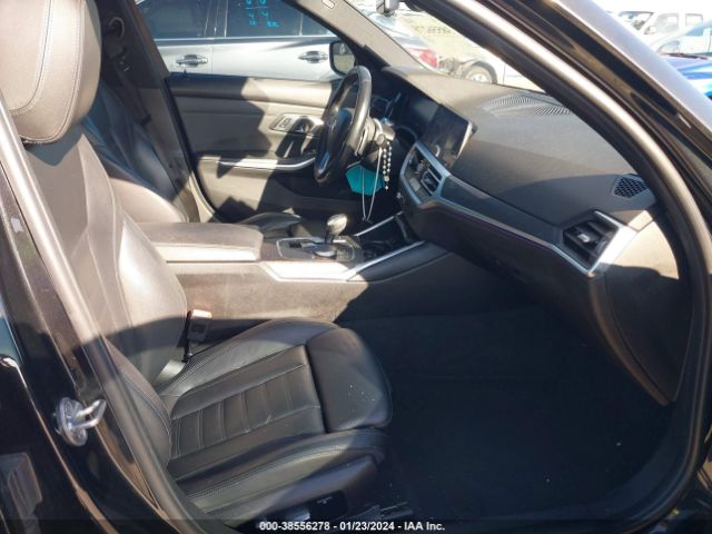 Photo 4 VIN: 3MW5R1J5XK8B01287 - BMW 330I 