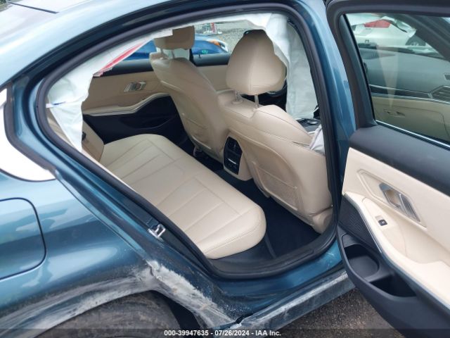 Photo 7 VIN: 3MW5R7J00L8B34033 - BMW 330I 