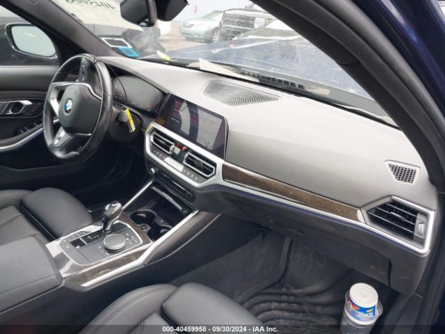 Photo 4 VIN: 3MW5R7J00L8B36008 - BMW 330I 