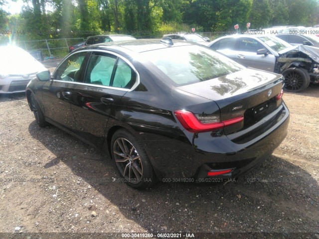 Photo 2 VIN: 3MW5R7J00M8B85923 - BMW 3 