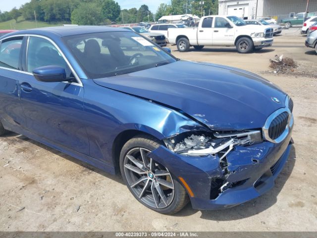 Photo 5 VIN: 3MW5R7J00M8B88420 - BMW 330I 