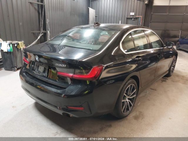 Photo 3 VIN: 3MW5R7J00N8C29033 - BMW 330I 