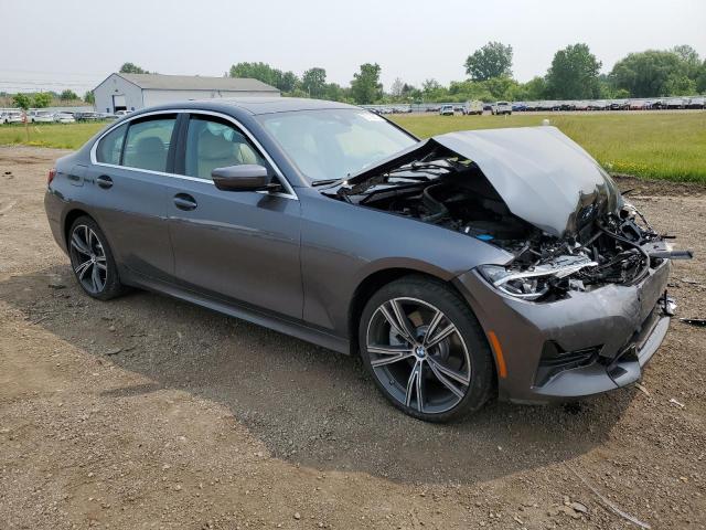 Photo 3 VIN: 3MW5R7J01M8B53935 - BMW 330XI 