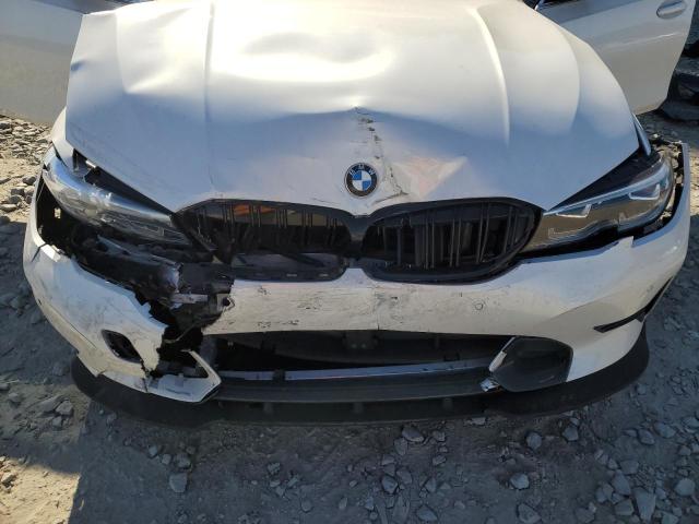 Photo 10 VIN: 3MW5R7J01M8B97501 - BMW 330XI 