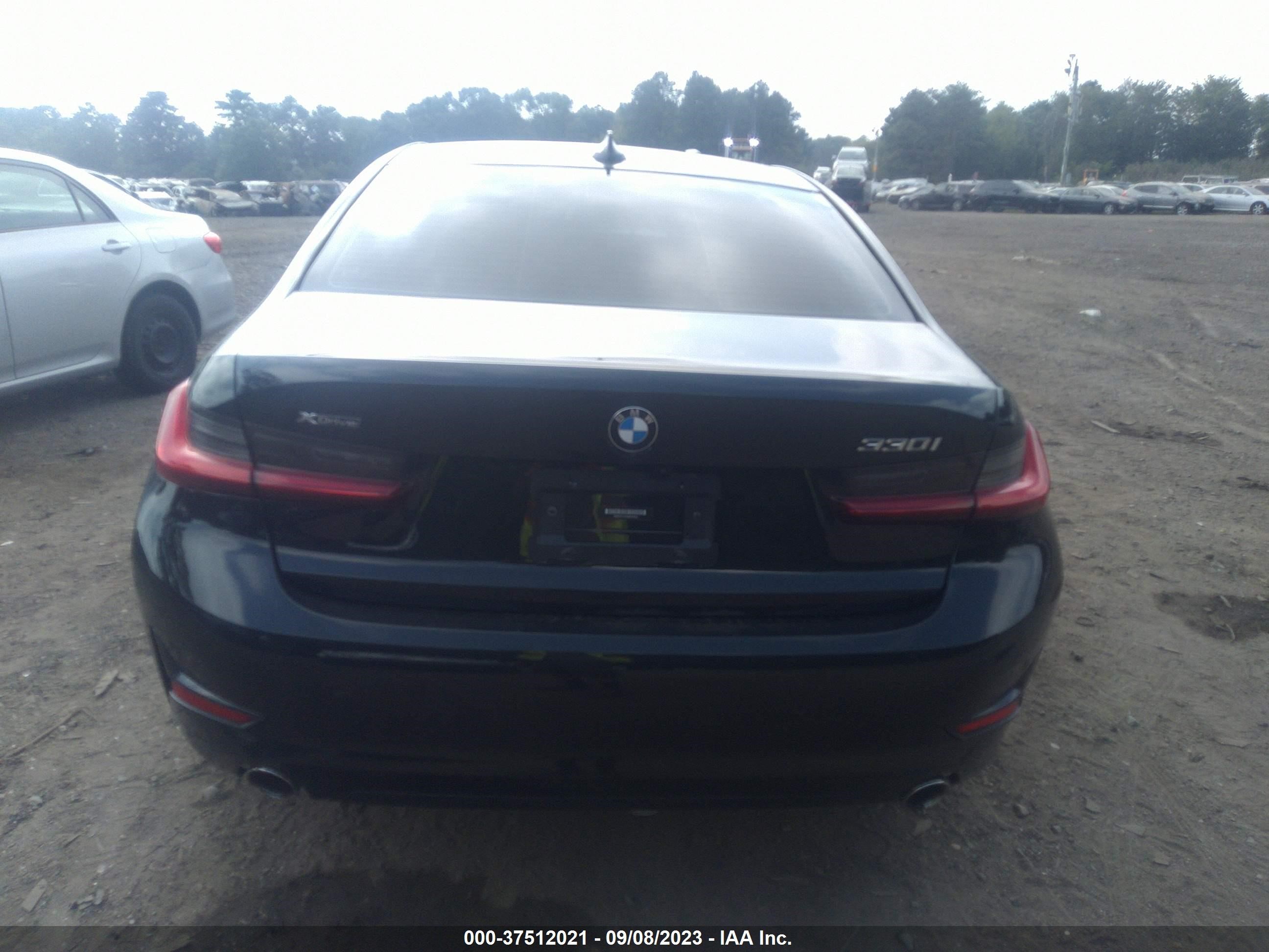 Photo 15 VIN: 3MW5R7J02M8B59422 - BMW 3ER 