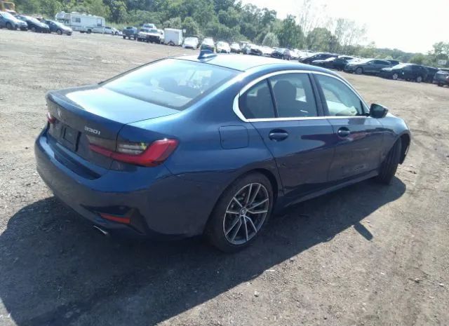 Photo 3 VIN: 3MW5R7J02M8B77712 - BMW 3 SERIES 