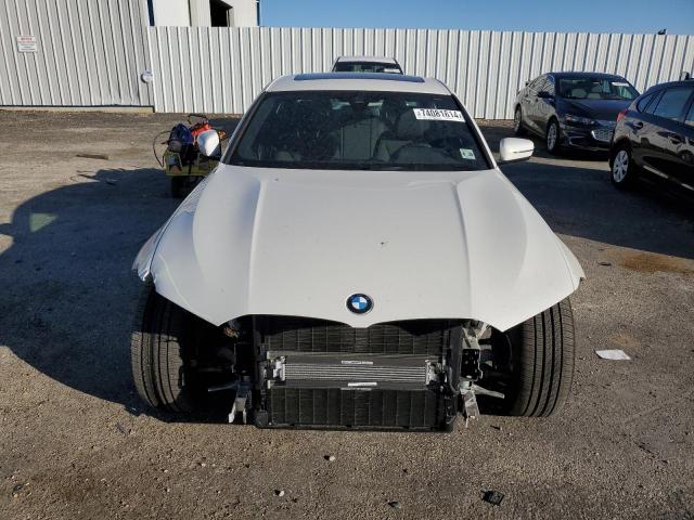 Photo 4 VIN: 3MW5R7J02M8B86295 - BMW 330XI 