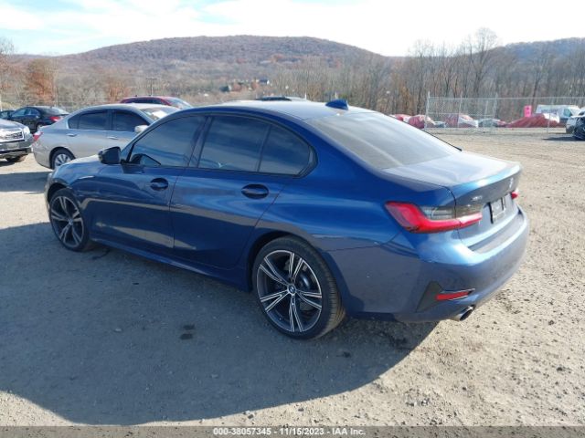 Photo 2 VIN: 3MW5R7J02M8C03144 - BMW 3 SERIES 