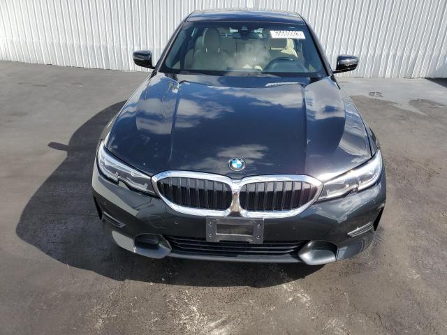 Photo 4 VIN: 3MW5R7J02M8C07811 - BMW 330XI 