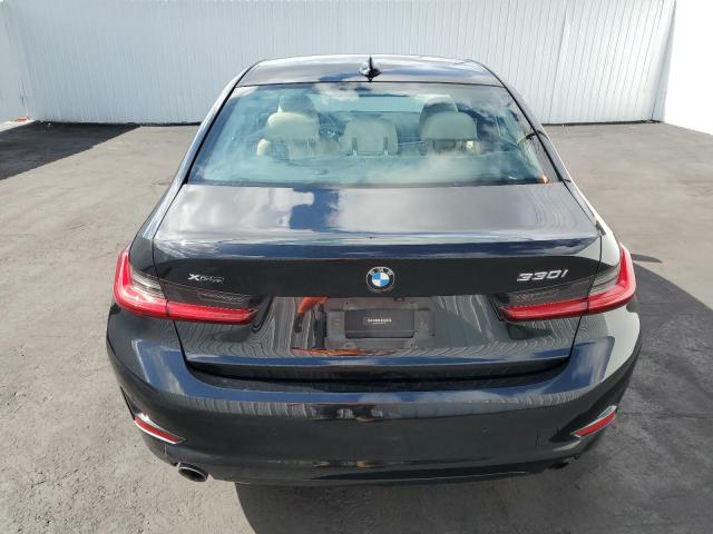 Photo 5 VIN: 3MW5R7J02M8C07811 - BMW 330XI 