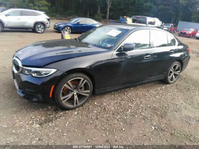 Photo 1 VIN: 3MW5R7J02N8C49817 - BMW 330I 