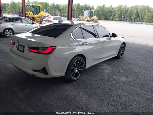 Photo 3 VIN: 3MW5R7J02N8C65810 - BMW 330I 