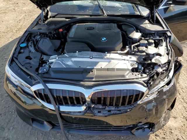 Photo 10 VIN: 3MW5R7J03L8B04458 - BMW 330XI 