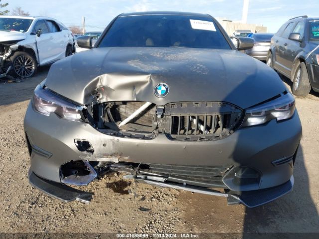 Photo 5 VIN: 3MW5R7J03L8B06663 - BMW 330I 