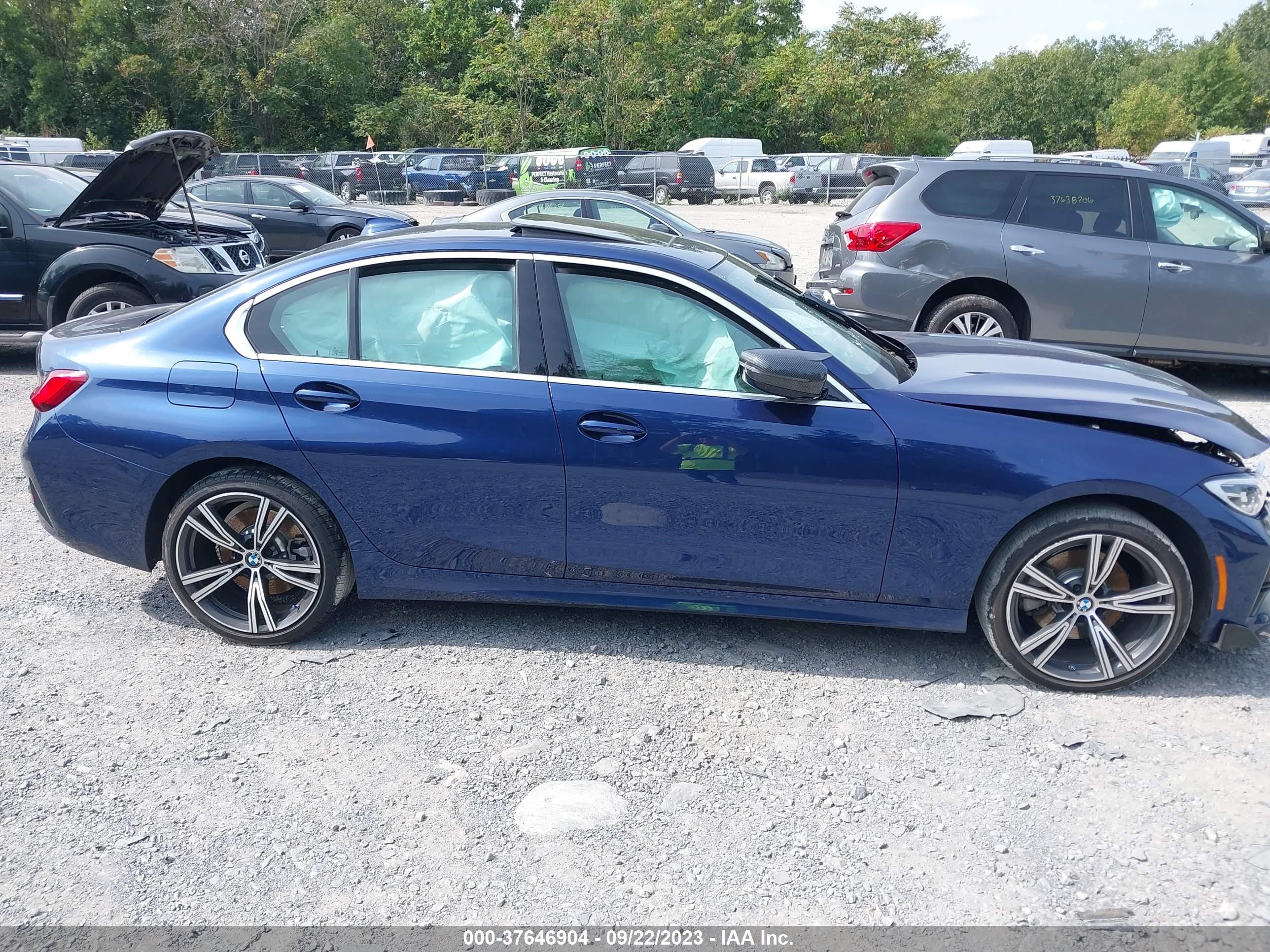 Photo 12 VIN: 3MW5R7J03L8B13841 - BMW 330I XDRIVE 