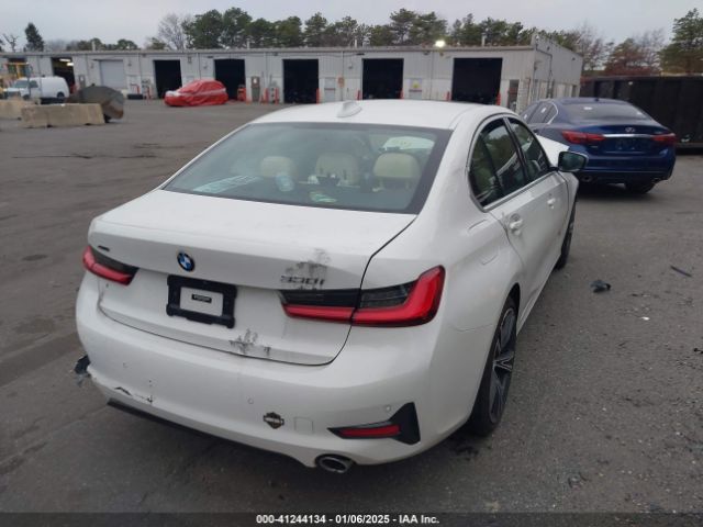 Photo 3 VIN: 3MW5R7J03M8B65004 - BMW 330I 