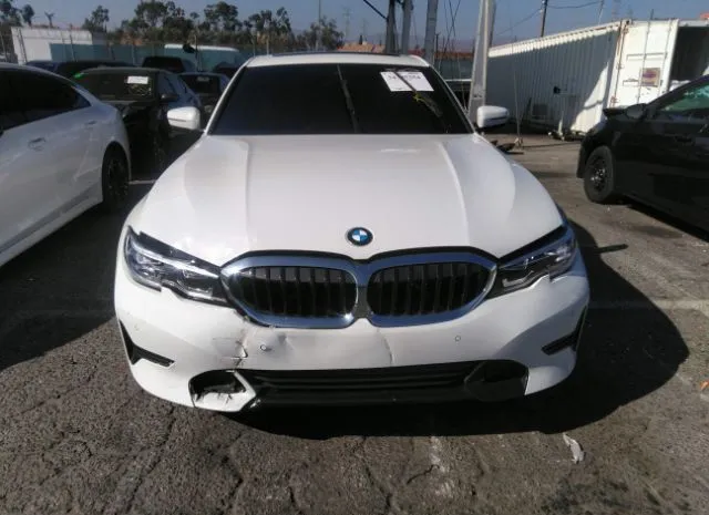 Photo 5 VIN: 3MW5R7J03M8B89786 - BMW 3 SERIES 