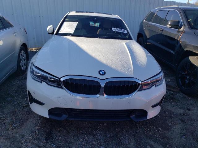 Photo 4 VIN: 3MW5R7J03M8B95815 - BMW 330XI 