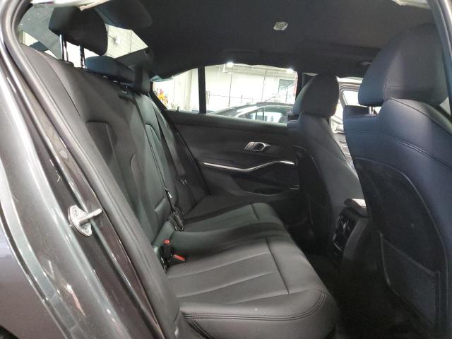 Photo 9 VIN: 3MW5R7J03M8B96365 - BMW 330XI 