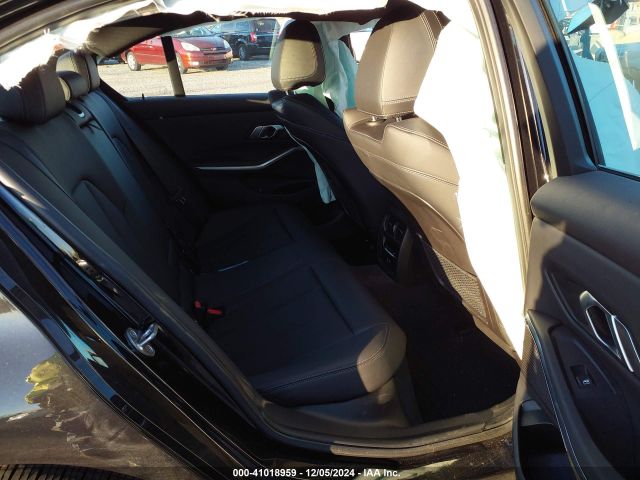 Photo 7 VIN: 3MW5R7J03N8C37885 - BMW 330I 