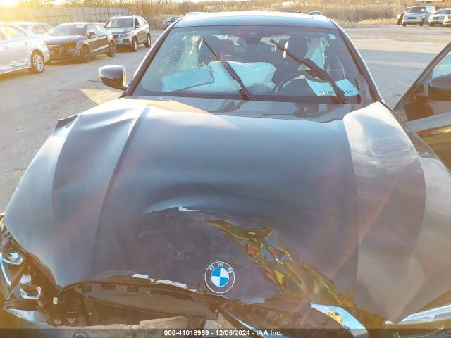 Photo 9 VIN: 3MW5R7J03N8C37885 - BMW 330I 