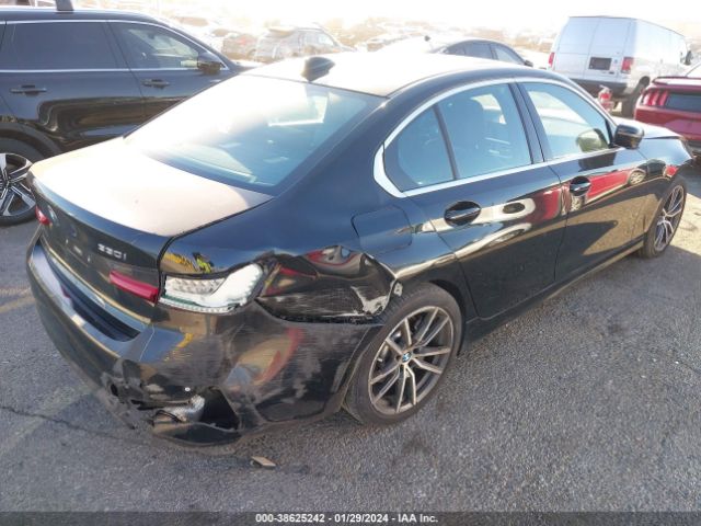 Photo 3 VIN: 3MW5R7J04L8B06185 - BMW 330I 