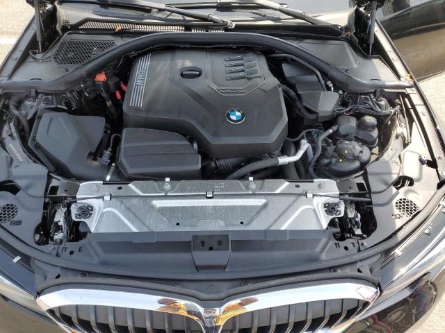 Photo 10 VIN: 3MW5R7J04L8B19003 - BMW 330XI 