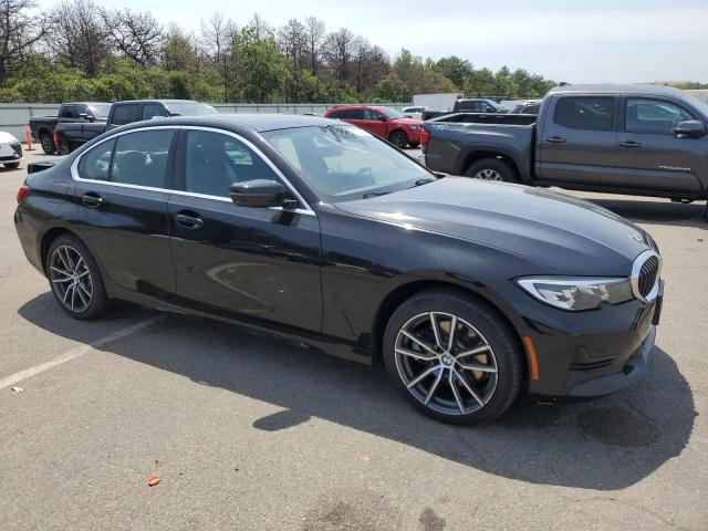 Photo 3 VIN: 3MW5R7J04L8B19003 - BMW 330XI 