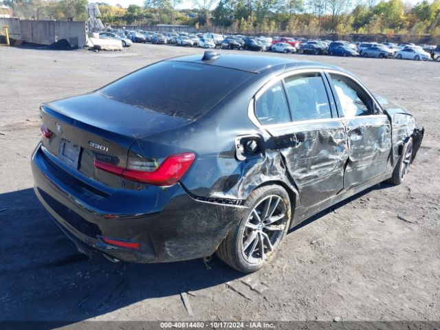 Photo 3 VIN: 3MW5R7J04L8B35556 - BMW 330I 