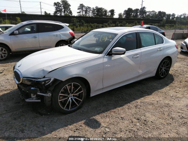 Photo 1 VIN: 3MW5R7J04M8B94883 - BMW 330I 