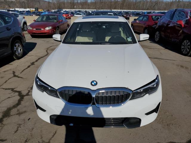 Photo 4 VIN: 3MW5R7J04M8C14629 - BMW 330XI 