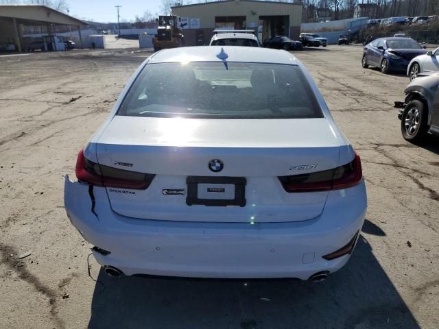 Photo 5 VIN: 3MW5R7J04M8C14629 - BMW 330XI 