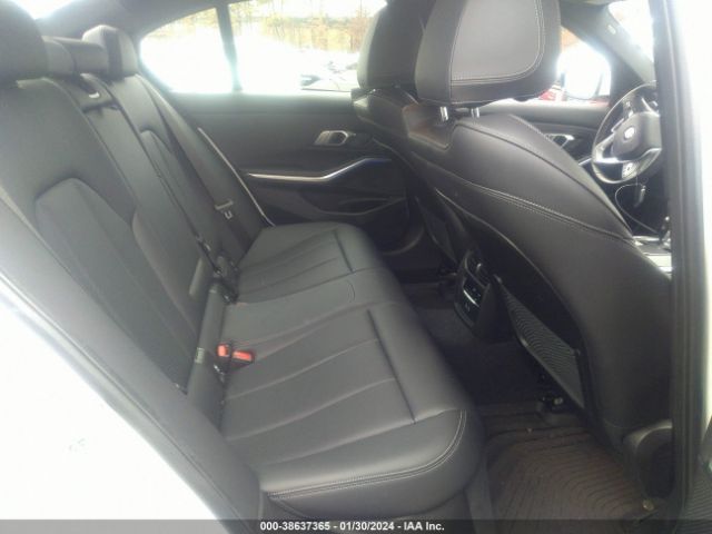 Photo 7 VIN: 3MW5R7J04N8C42576 - BMW 330I 