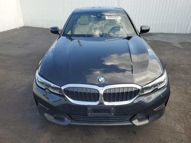 Photo 4 VIN: 3MW5R7J04N8C54985 - BMW 330XI 