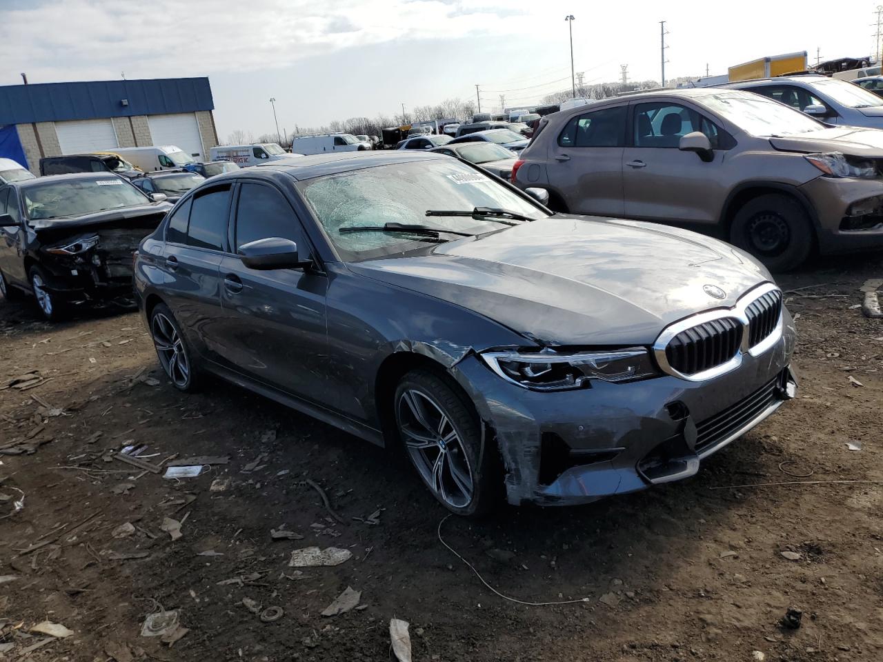 Photo 3 VIN: 3MW5R7J04N8C65839 - BMW 330I 