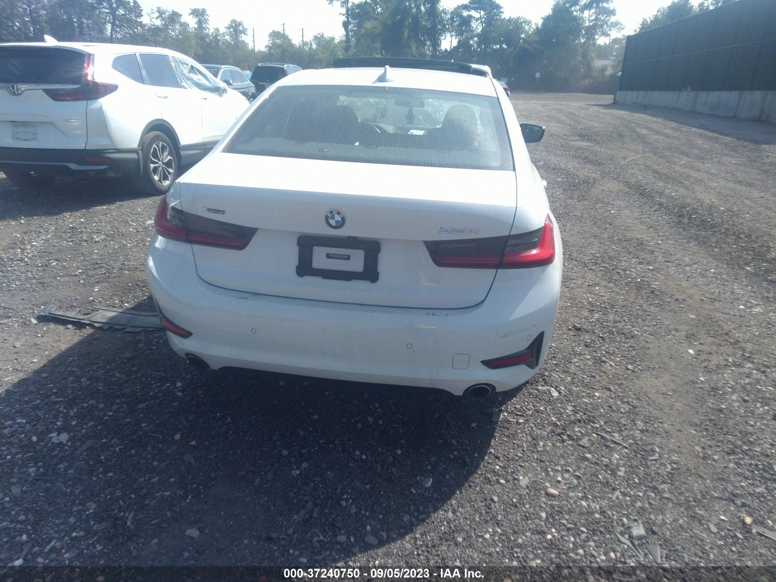 Photo 15 VIN: 3MW5R7J05L8B07300 - BMW 3 SERIES 