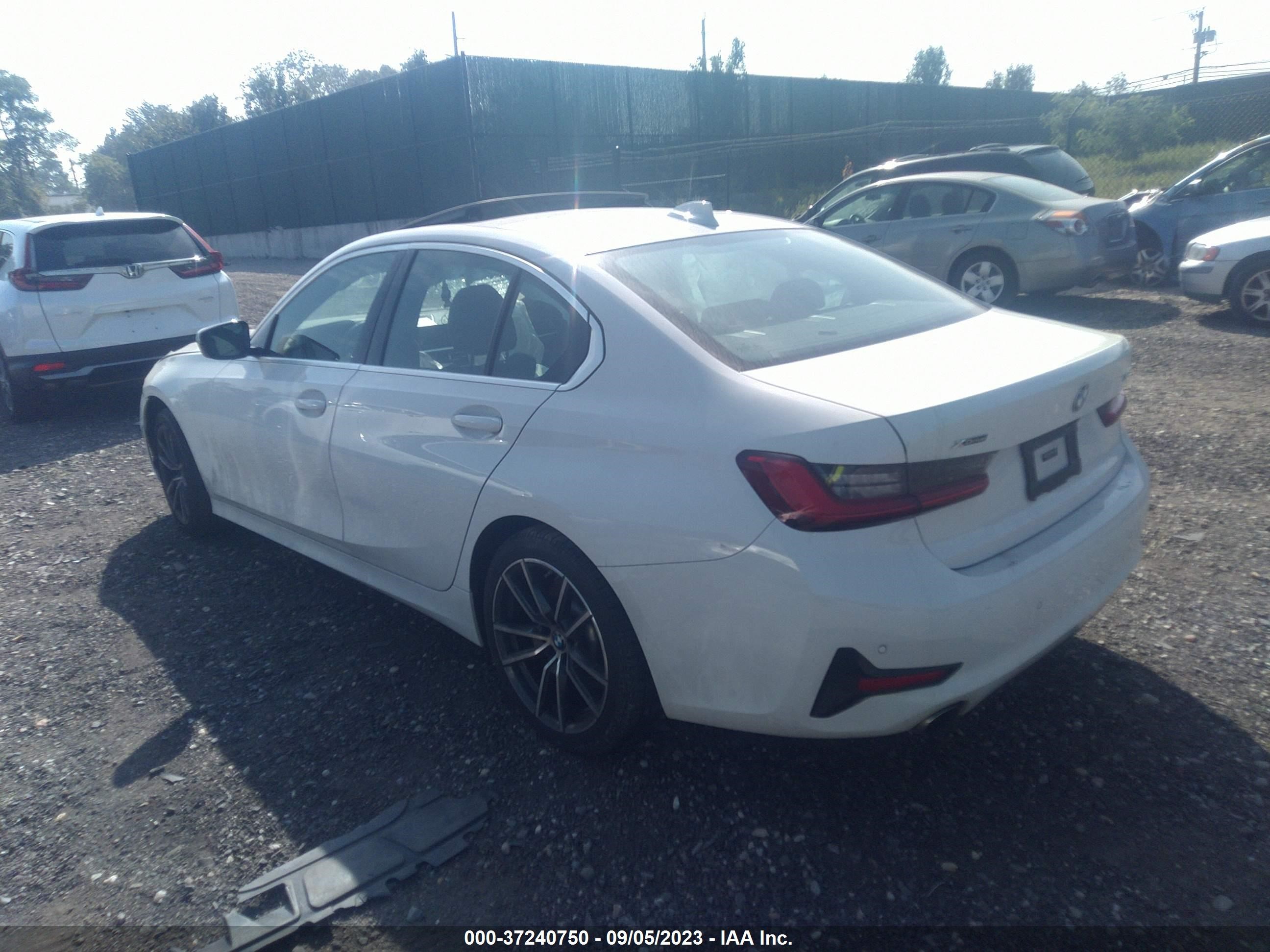 Photo 2 VIN: 3MW5R7J05L8B07300 - BMW 3 SERIES 