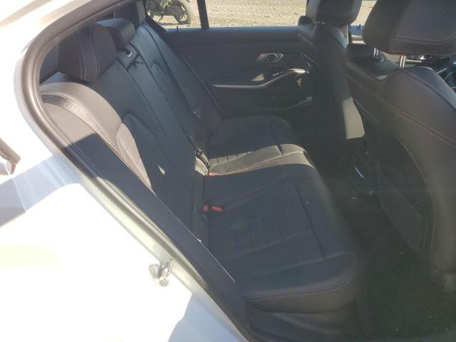 Photo 9 VIN: 3MW5R7J05L8B13677 - BMW 330XI 