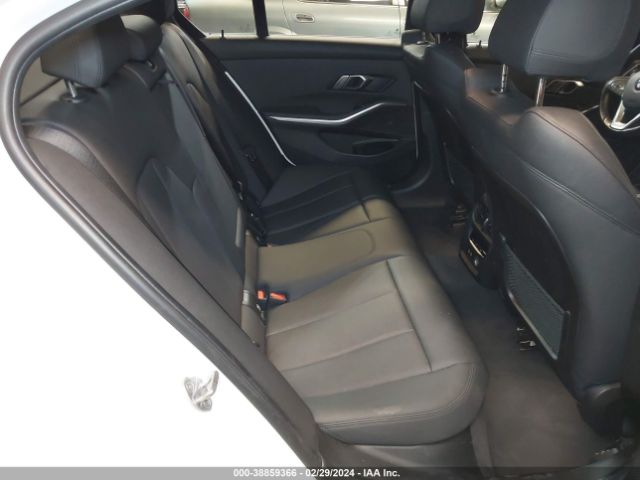 Photo 7 VIN: 3MW5R7J05L8B23691 - BMW 330I 