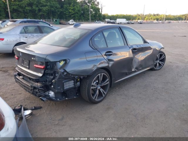 Photo 3 VIN: 3MW5R7J05M8B47328 - BMW 330I 