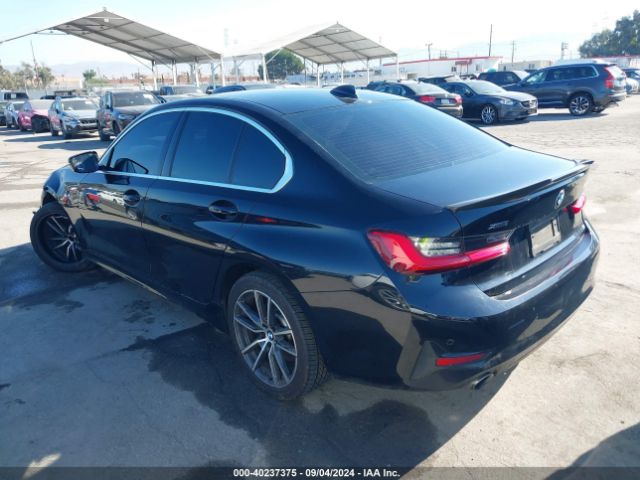 Photo 2 VIN: 3MW5R7J05M8C12601 - BMW 330I 