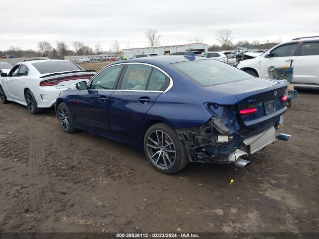 Photo 2 VIN: 3MW5R7J06L8B04907 - BMW 330I 