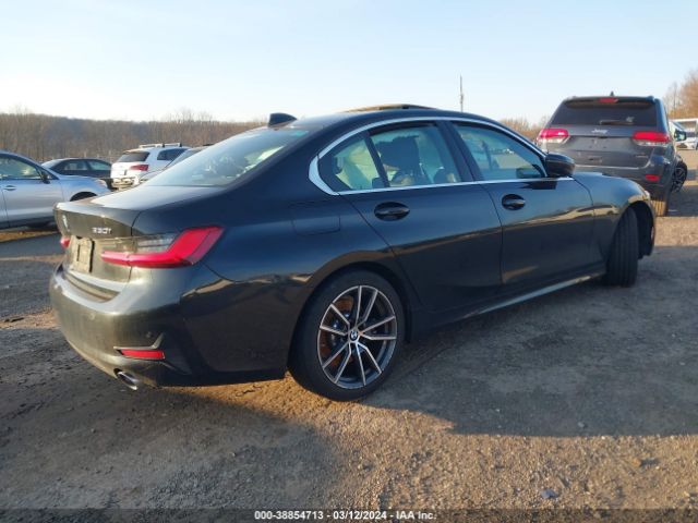 Photo 3 VIN: 3MW5R7J06M8B51808 - BMW 330I 