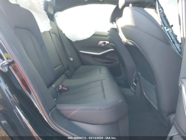 Photo 7 VIN: 3MW5R7J06M8B51808 - BMW 330I 