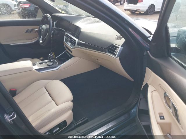 Photo 4 VIN: 3MW5R7J07L8B06696 - BMW 330I 