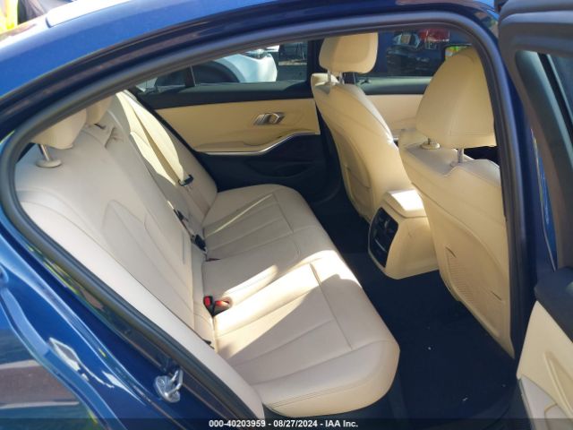 Photo 7 VIN: 3MW5R7J07M8B93212 - BMW 330I 