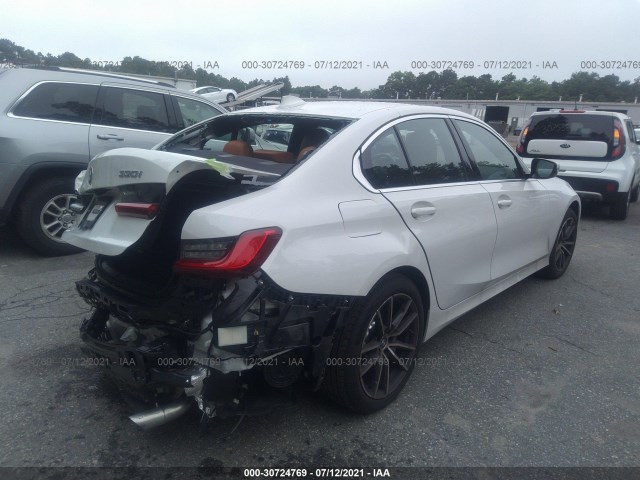 Photo 3 VIN: 3MW5R7J07M8B93663 - BMW 3 