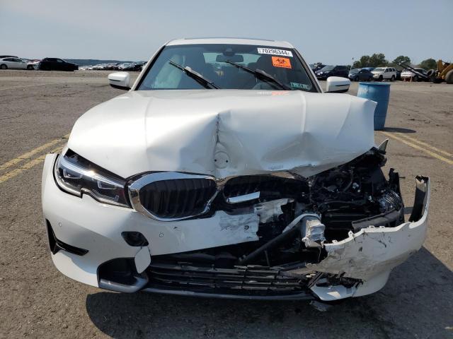 Photo 4 VIN: 3MW5R7J07M8C03348 - BMW 330XI 